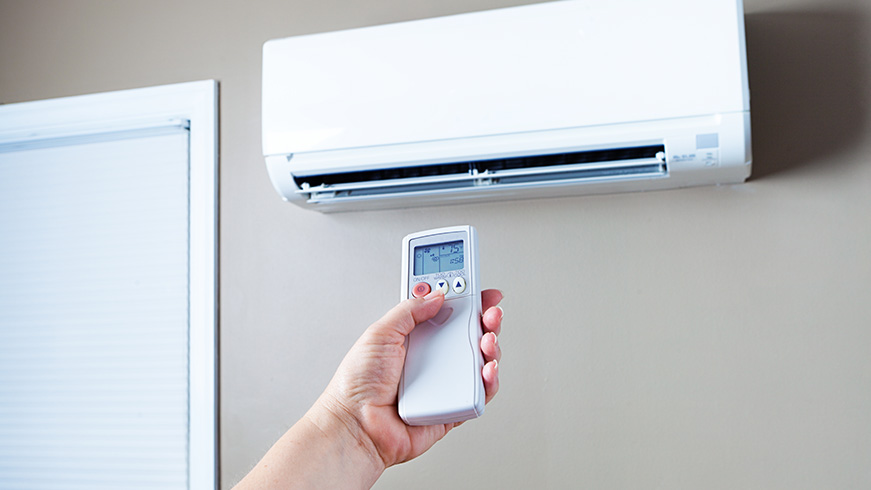 Ajusta la temperatura y el consumo energético